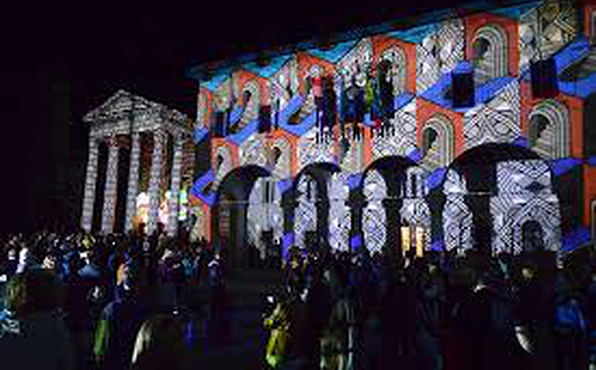 Visualia 3D Mapping Night na Forumu